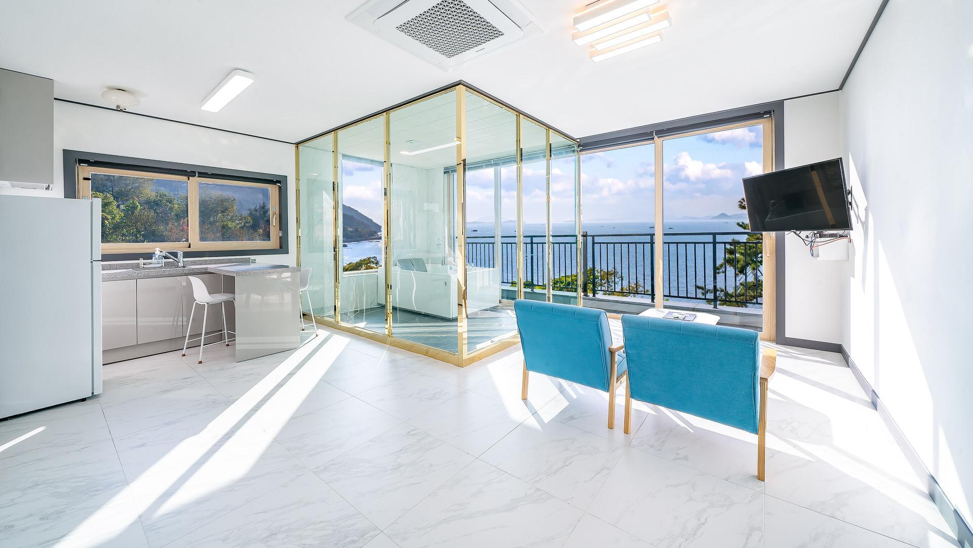 Property Image 1 - Yeosu Fisterra Spa Poolvilla - 203(Spa, Ocean view)