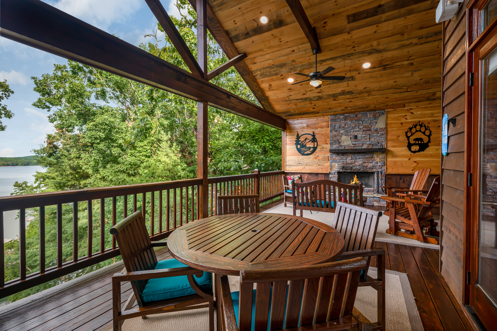 When In Rome - Outdoor fireplcae and sitting area overlooking Lake Blue Ridge