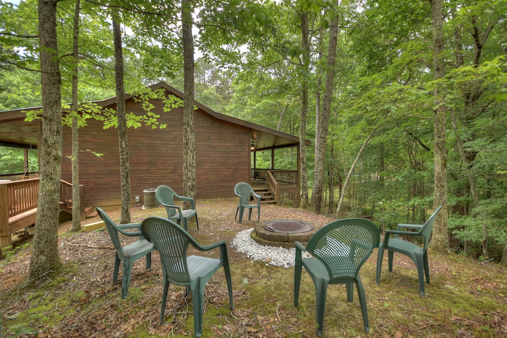 Ole Bear Paw Cabin - Fire Pit