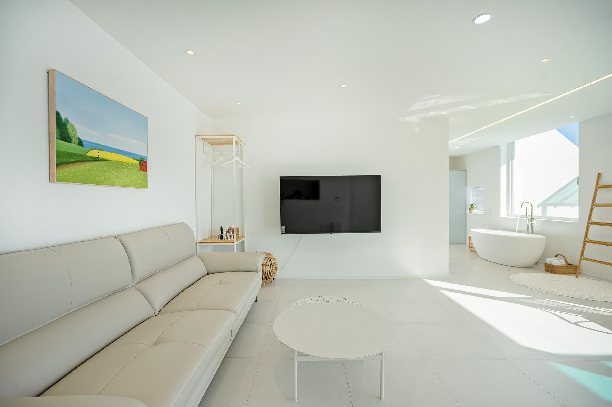 Property Image 1 - Yeogi Namhae - No. 101 (Individual pool Villa)