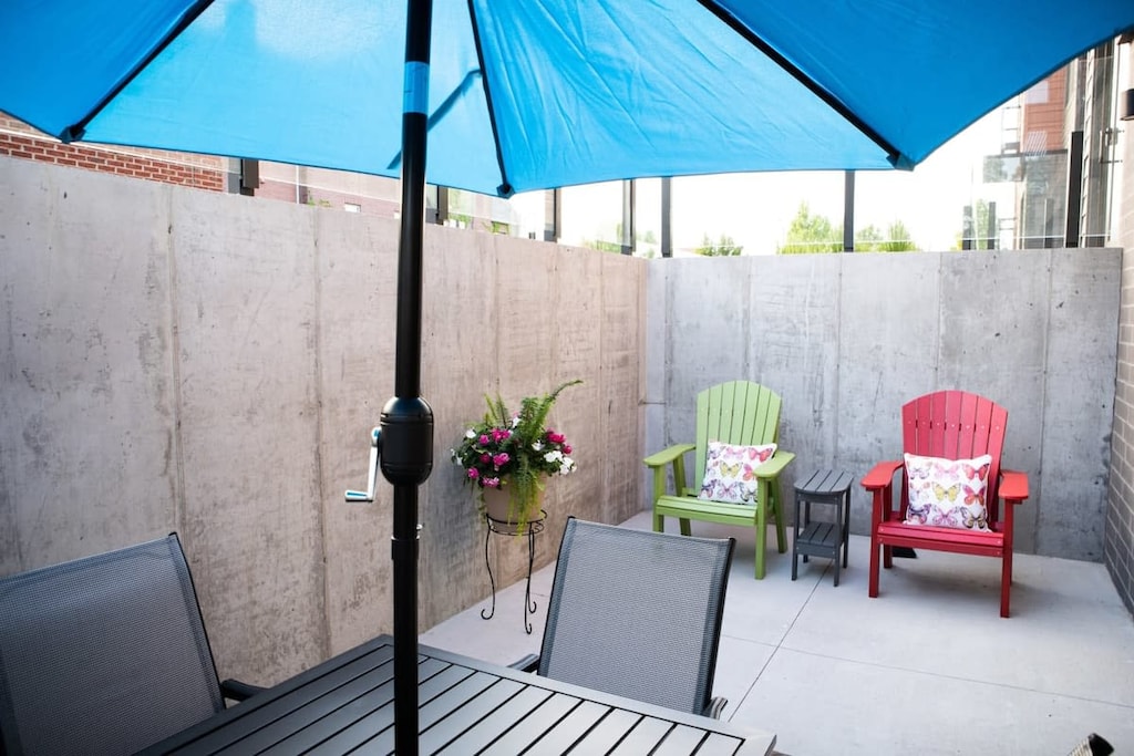 Garden Level private patio