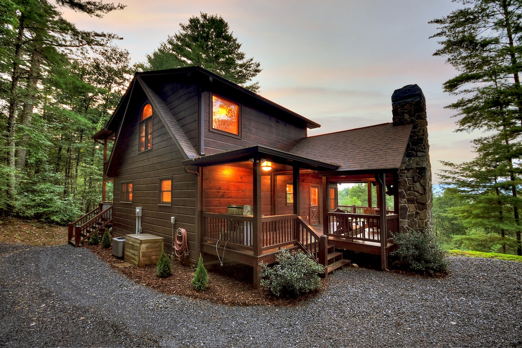 Mountain High Lodge -Front View of Cabin at Dusk