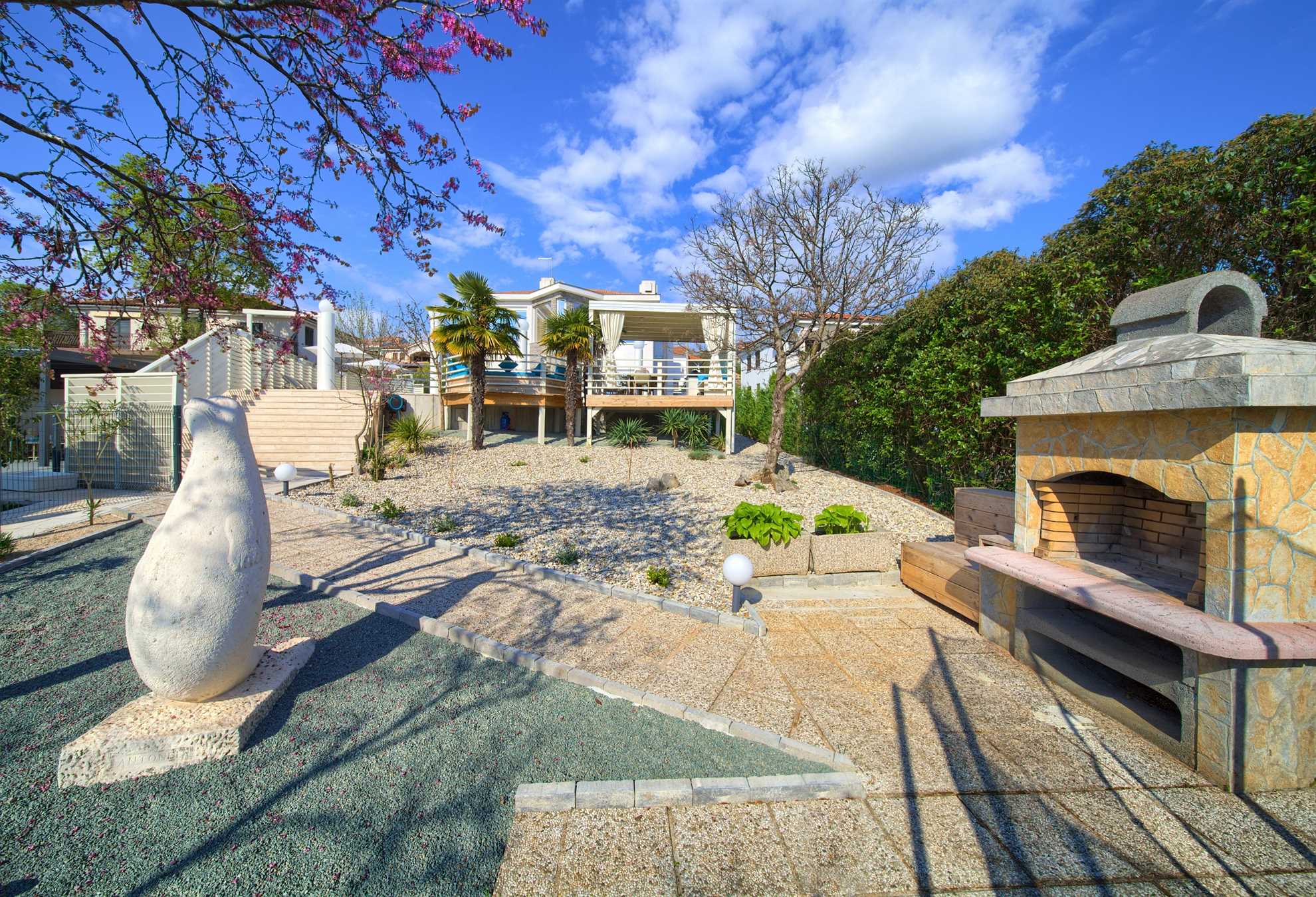 Villa PIANO with sea view