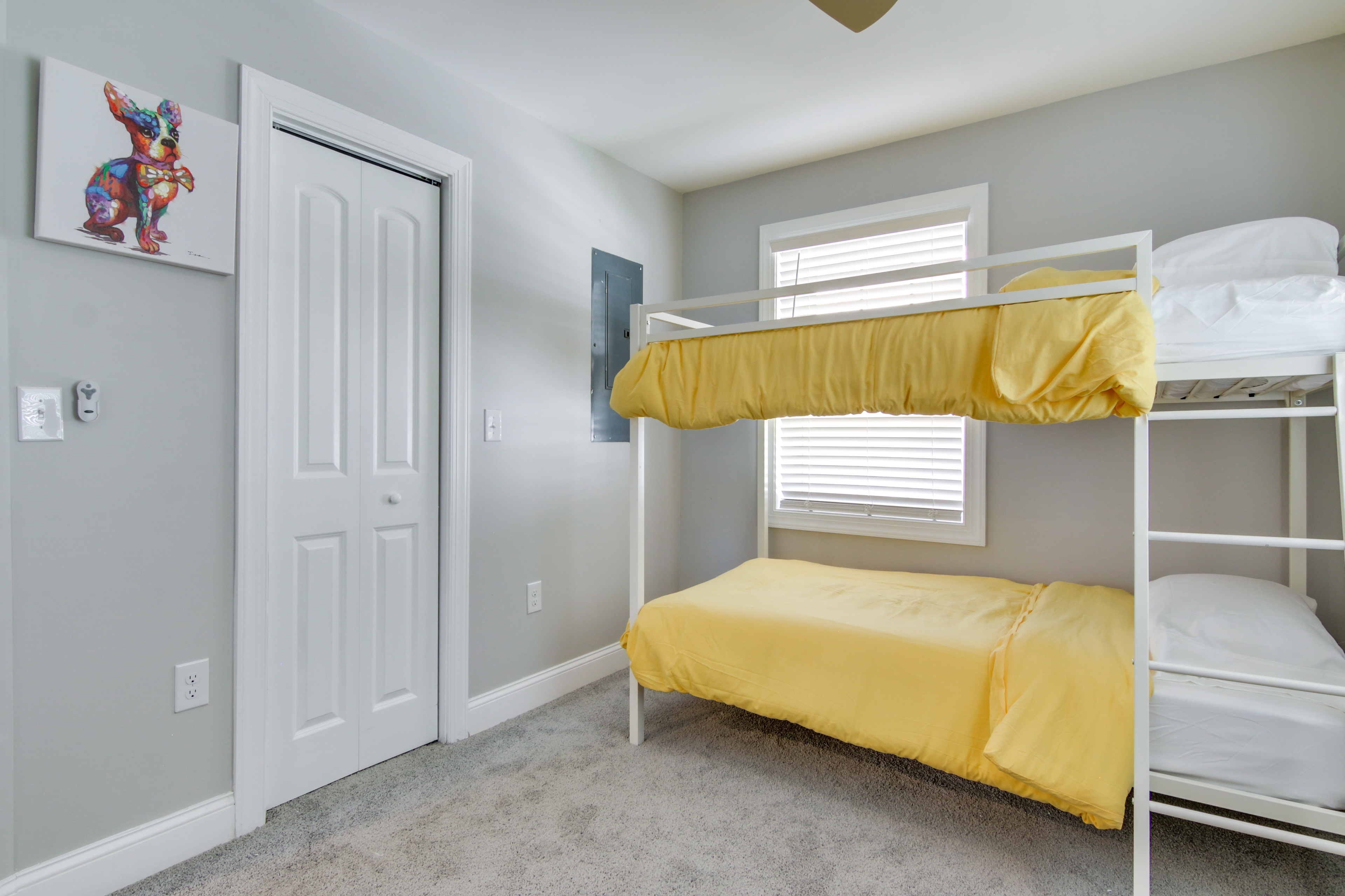 Updated Home - Walk to Salisbury University!