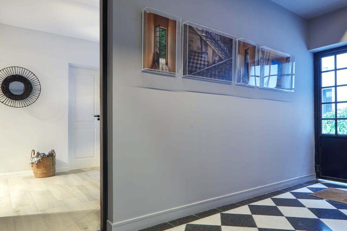 Art Deco Duplex in Palacio Cabrera w/ Pool & Gym