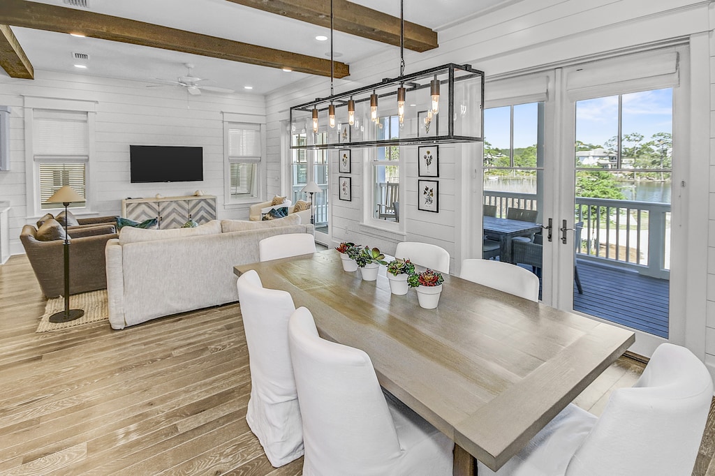 Dining Table with Access to Balcony and Living Room
