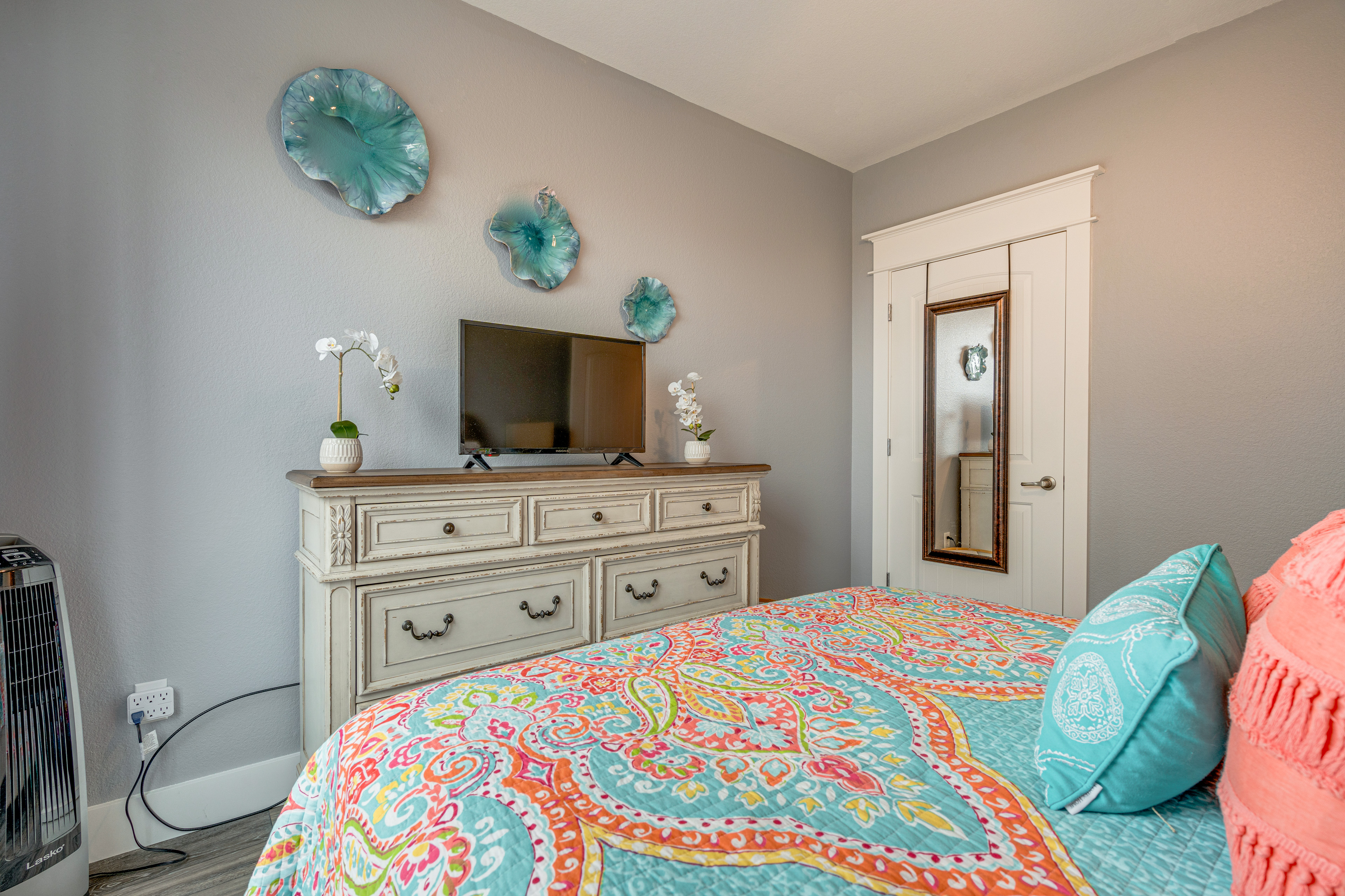 Jonestown Condo on Lake Travis w/ 2 Balconies!