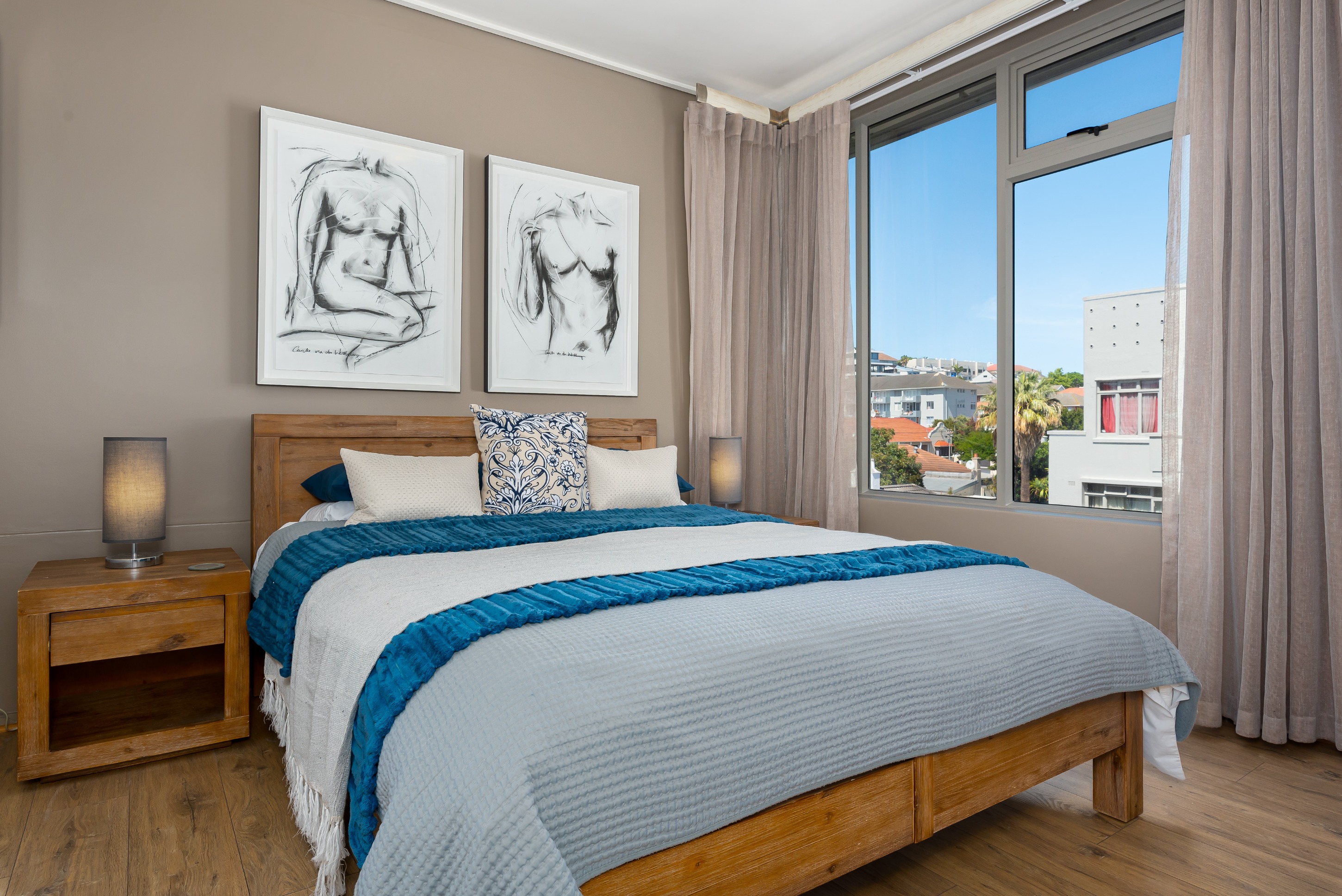 Property Image 2 - Luxe Green Point Apartment with Rooftop Pool
