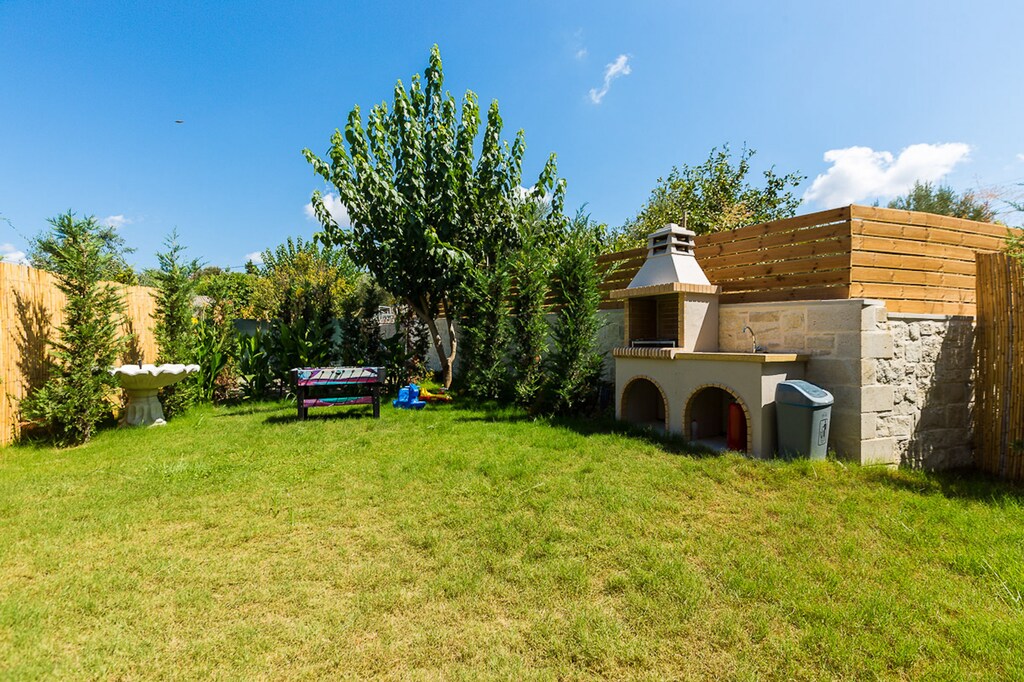 BBQ facilities available for a delightful outdoor cooking experience.