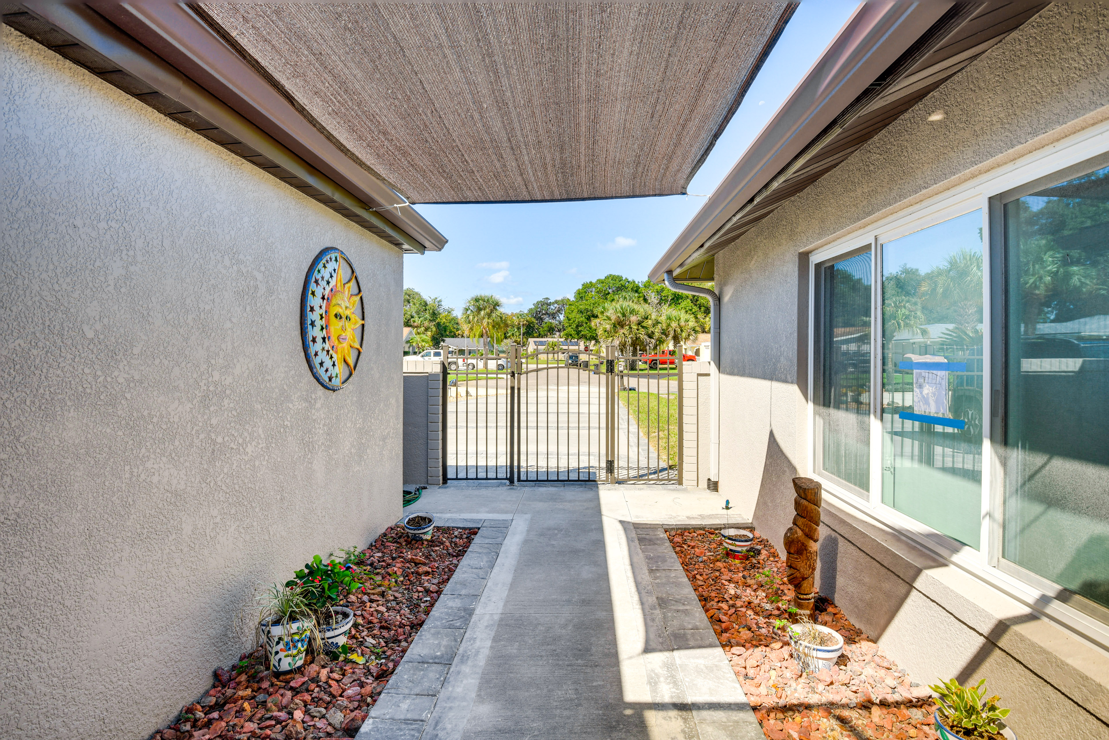 Property Image 2 - Palm Coast Home w/ Screened Patio, 3 Mi to Beach!