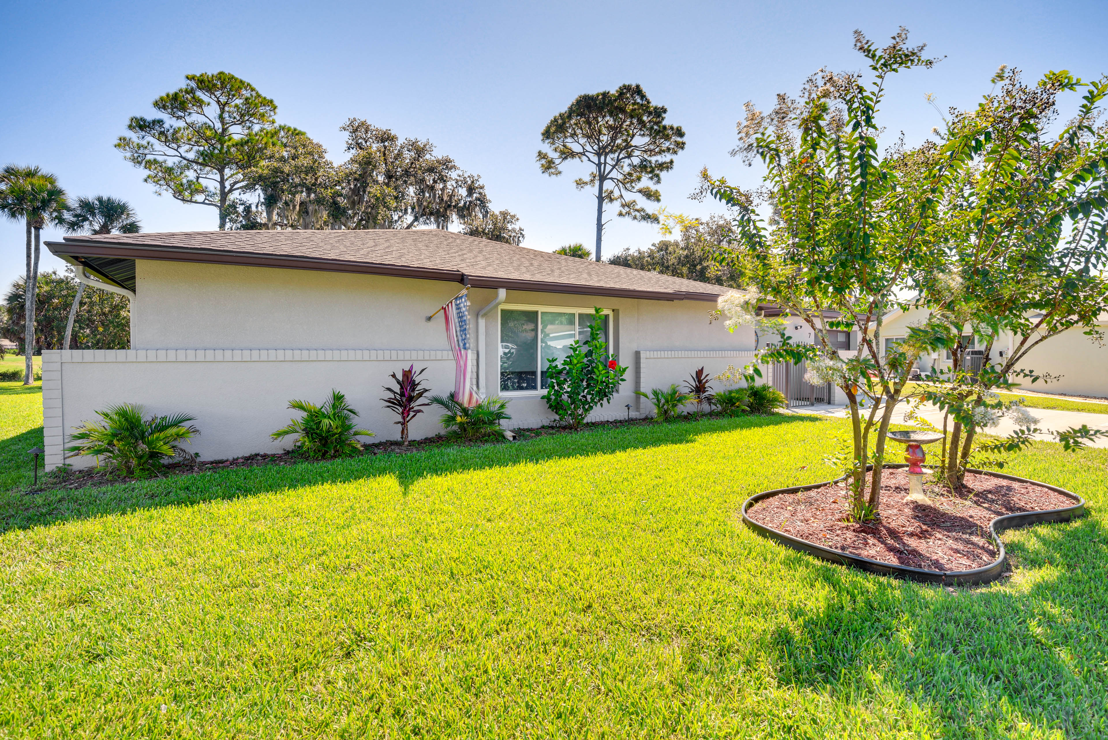 Property Image 1 - Palm Coast Home w/ Screened Patio, 3 Mi to Beach!