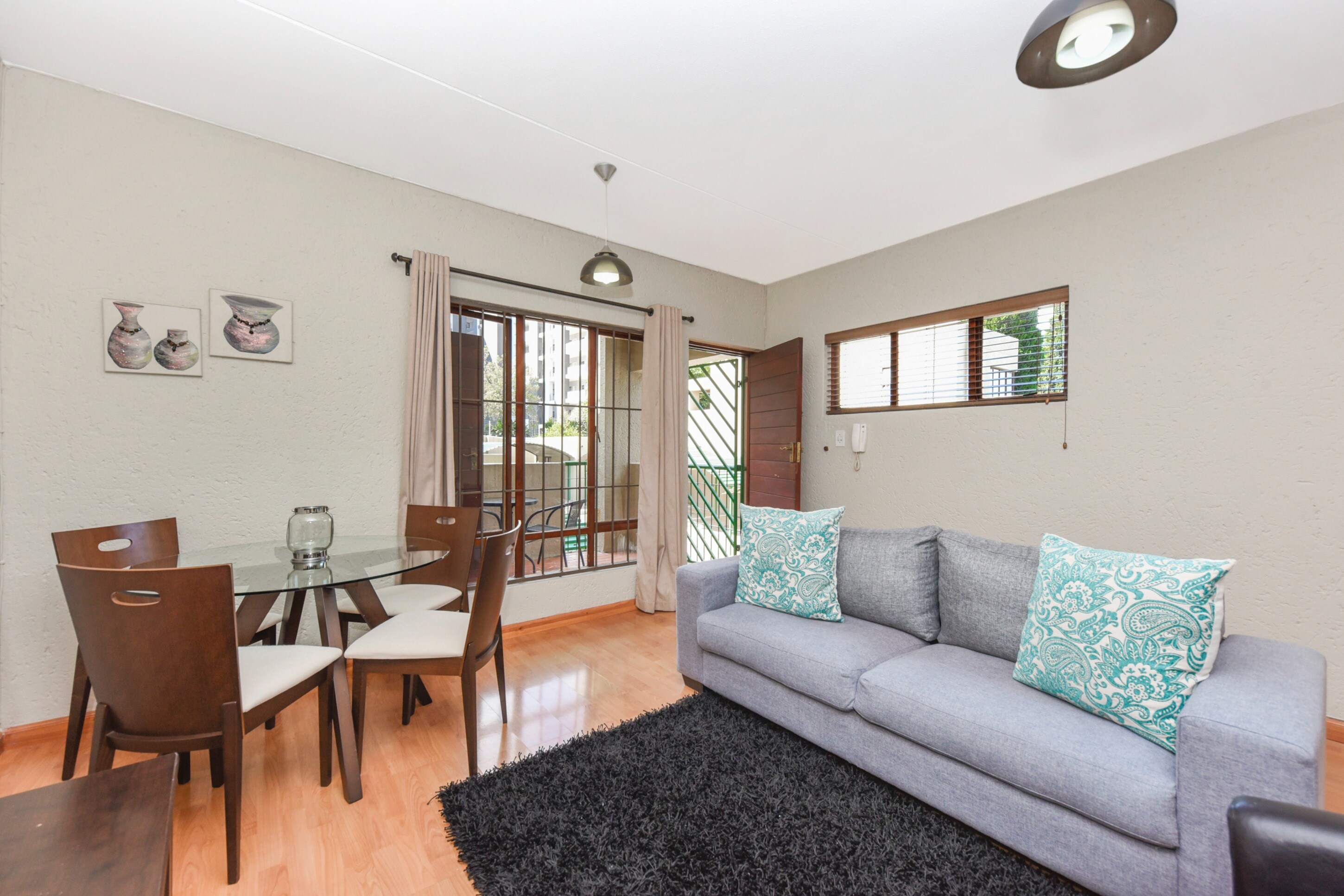 Property Image 1 - Centrally located | 1 Bedroom in Morningside