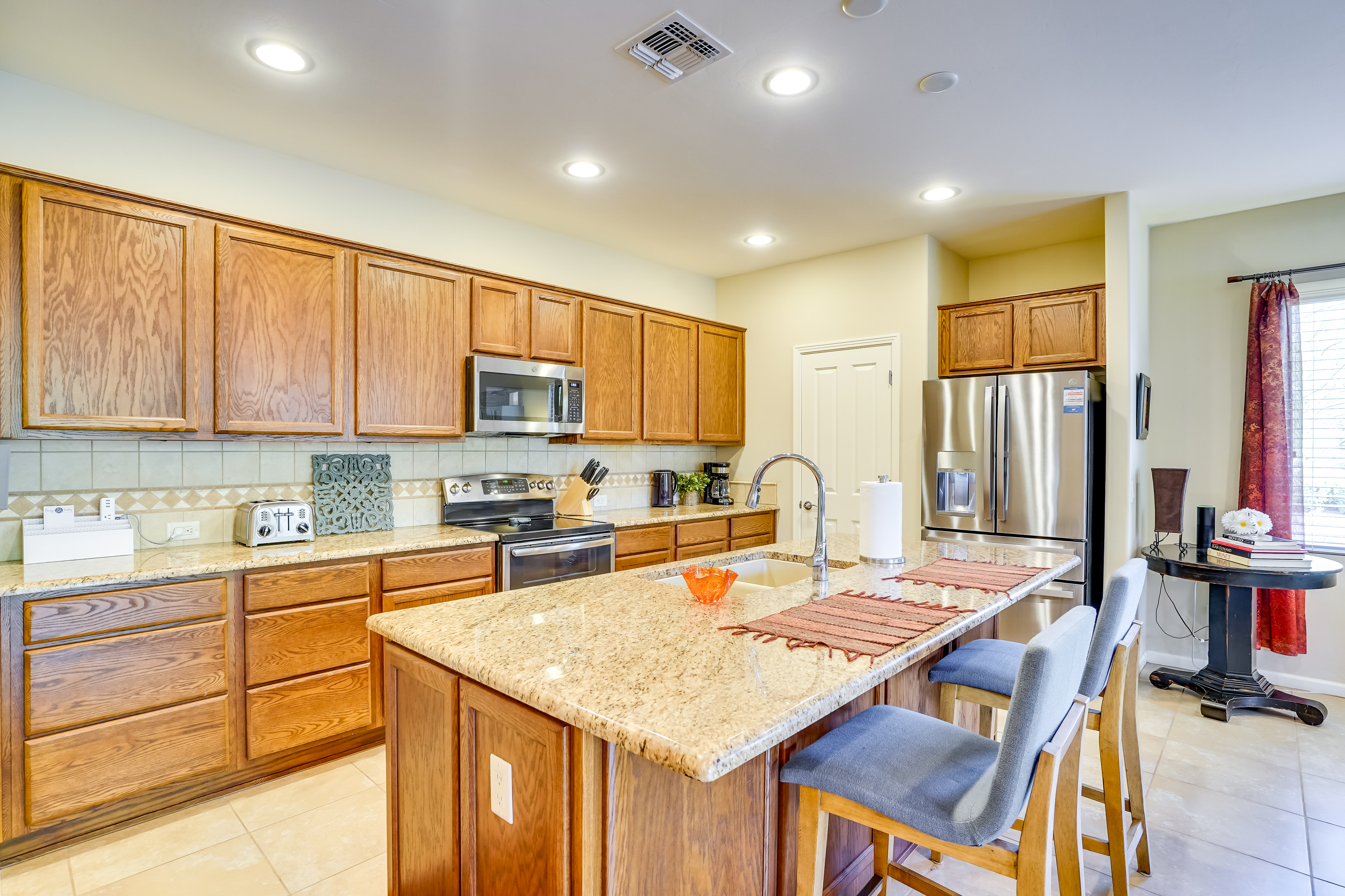 Green Valley Townhome w/ Community Amenities!