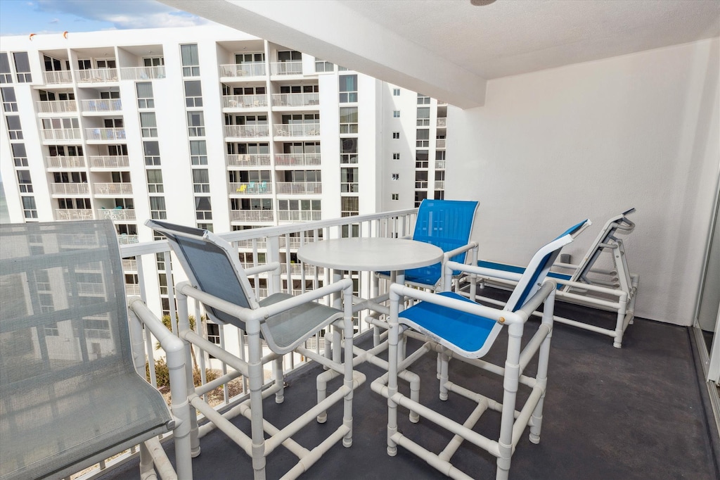 Shoreline Towers 1084 Balcony