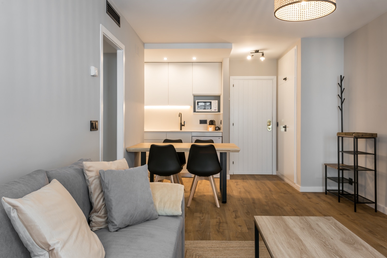 Teso dera Mina apartment 1 bedrooms 4 people, in Baqueira, next to the ski chairlift at Baqueira 1500 center Teso dera Mina apartment 1 bedrooms 4 people, in Baqueira, next to the ski chairlift at Baqueira 1500 center