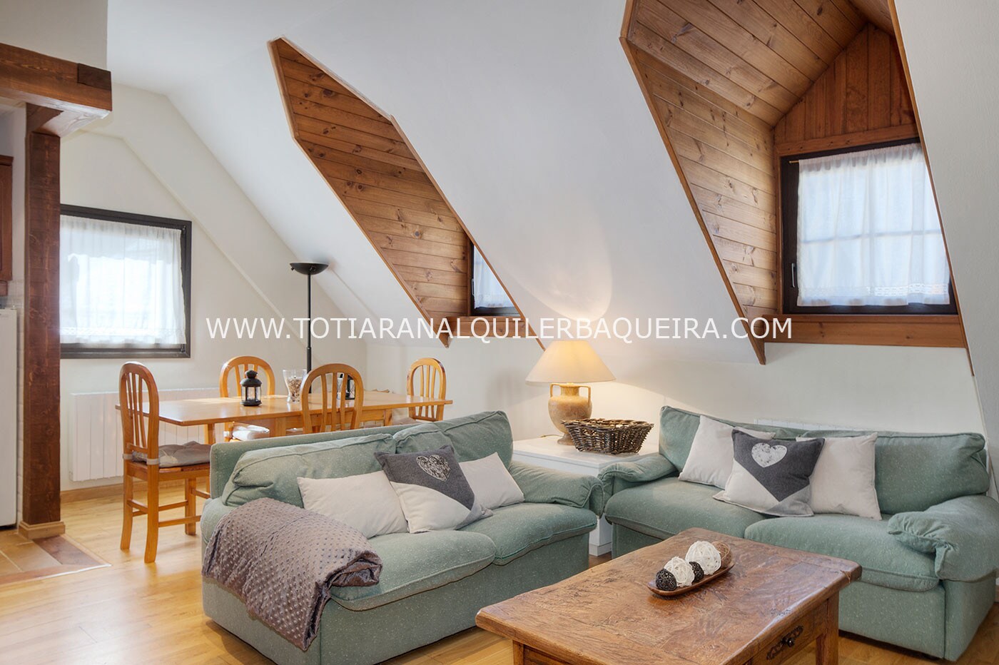 Living room Toran  Totiaran, apartment in Pleta de Tanau, Baqueira