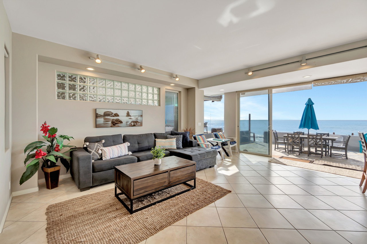 Ocean Front - Stunning Views! Central AC and HEAT!