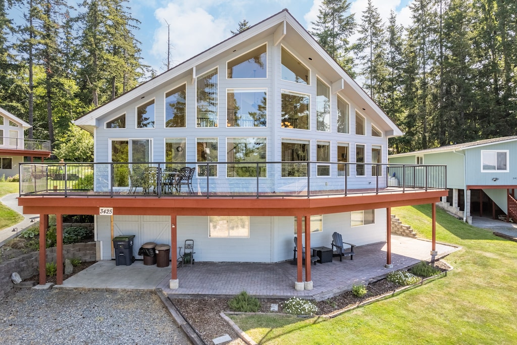 Harborview Getaway, central island retreat!