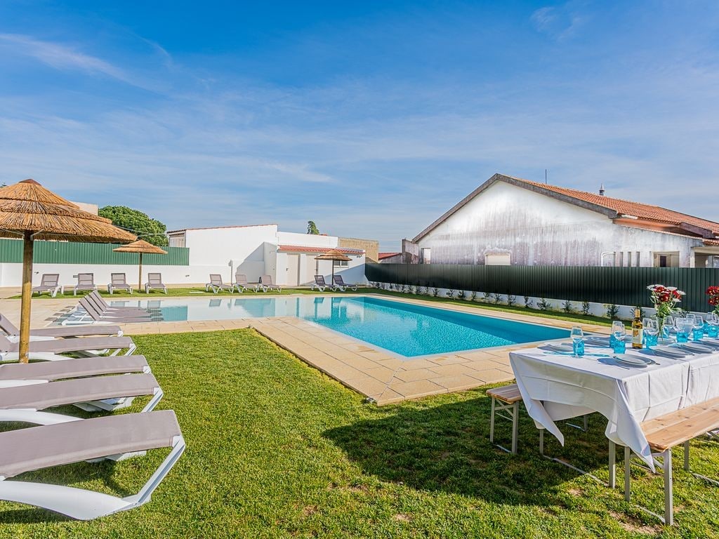 Property Image 2 - Villa Mena | Charneca de Caparica | Lisbon Coast