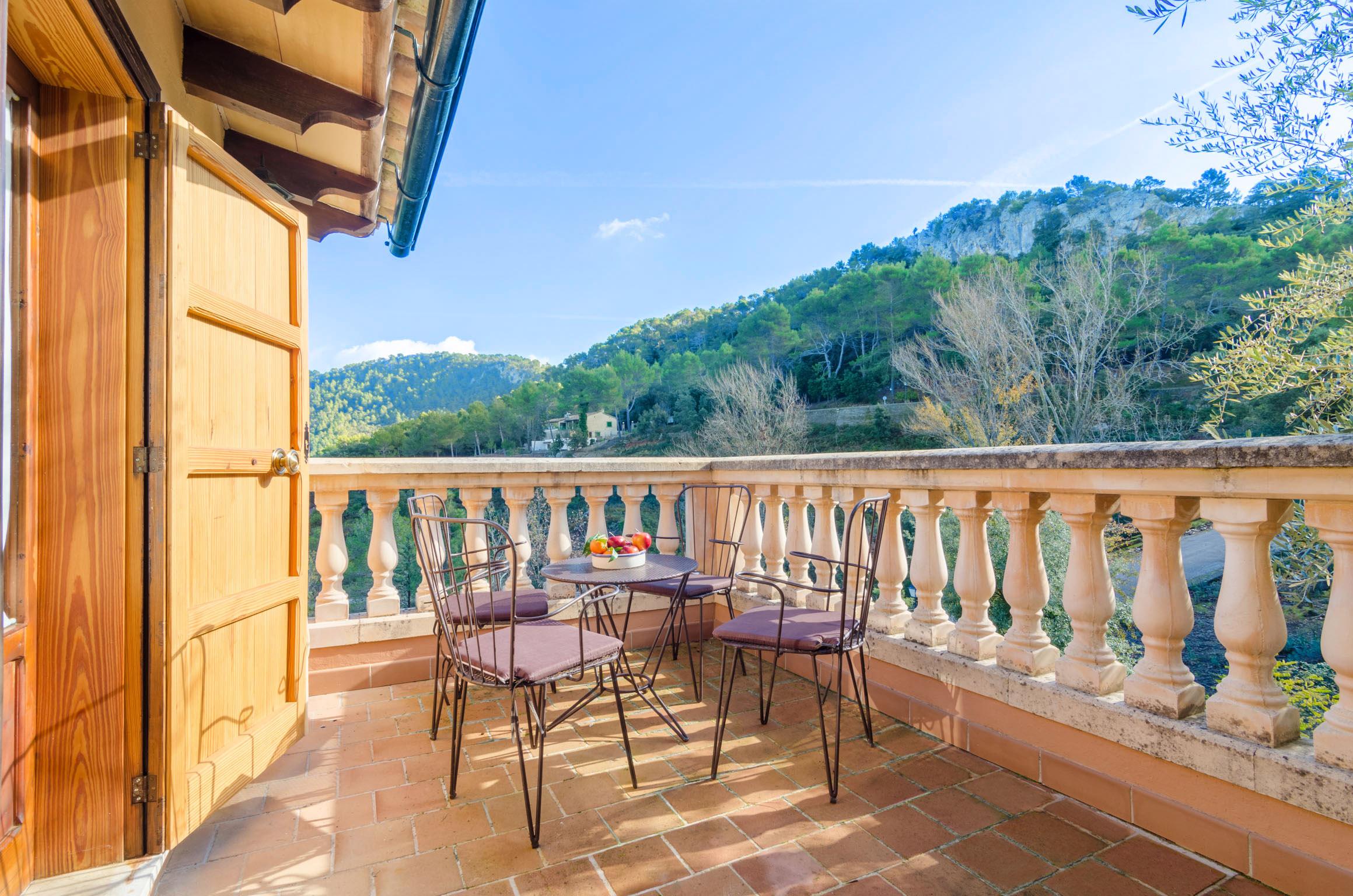 Property Image 1 - ES VINT I NOU - Beautiful house with great terrace amidst the mountains.