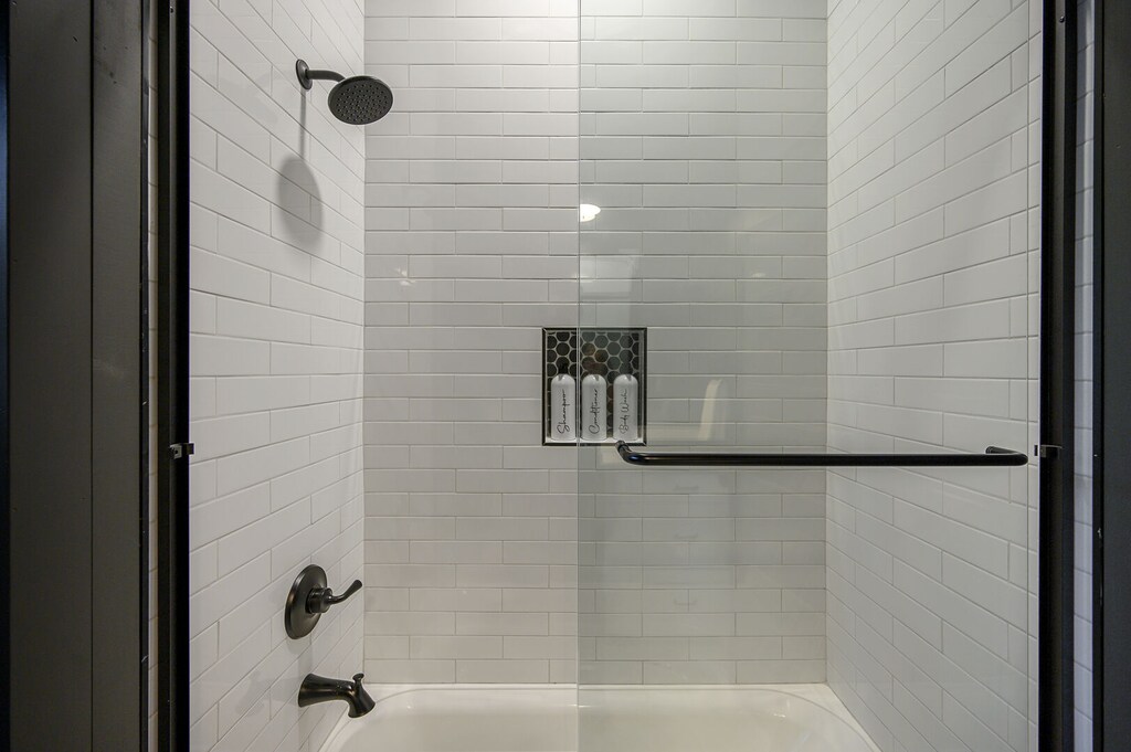 Combo tub shower
