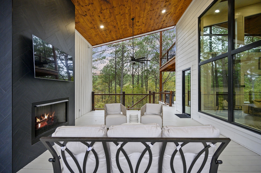 Outdoor patio with fireplace
