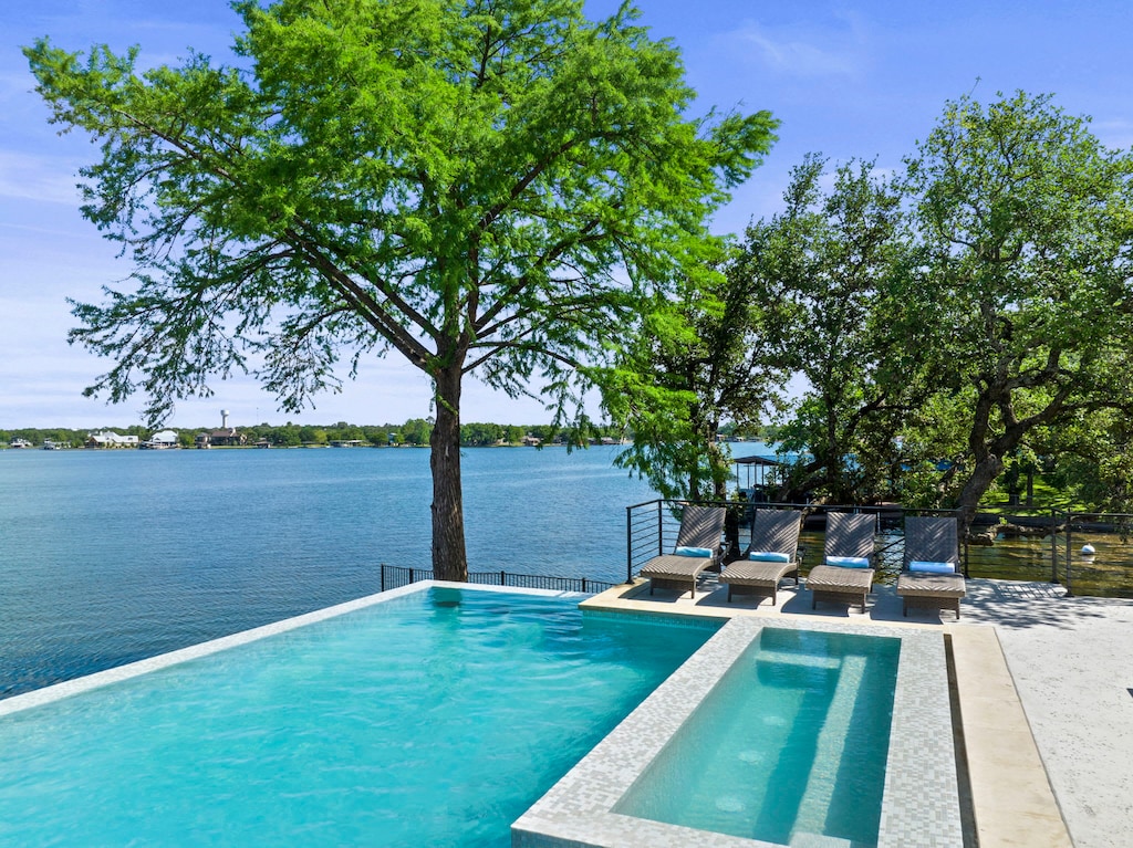 Negative Edge Swimming Pool with Incredible Lake Views