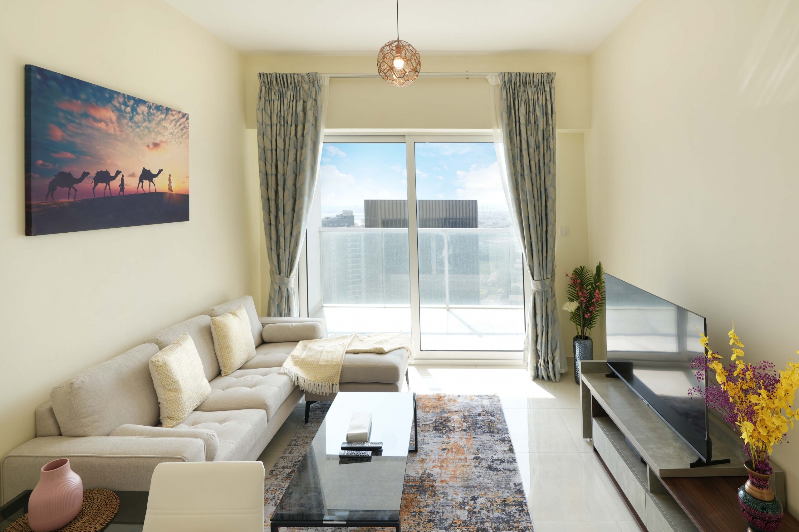 Property Image 2 - Stylish 1 BR | Ag Tower | Business Bay 