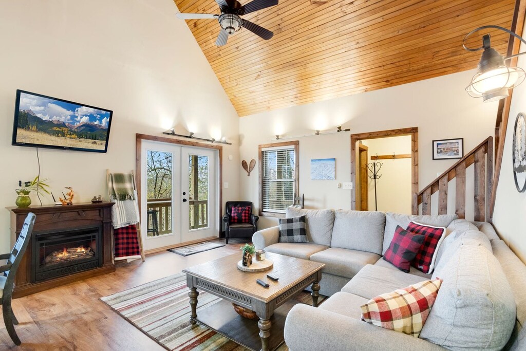 Gas Log Fireplace and Large HD Smart TV in Great Room