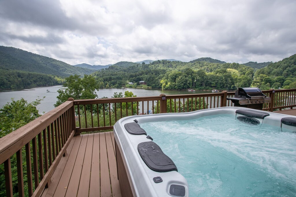 Welcome to Eagles Peak!