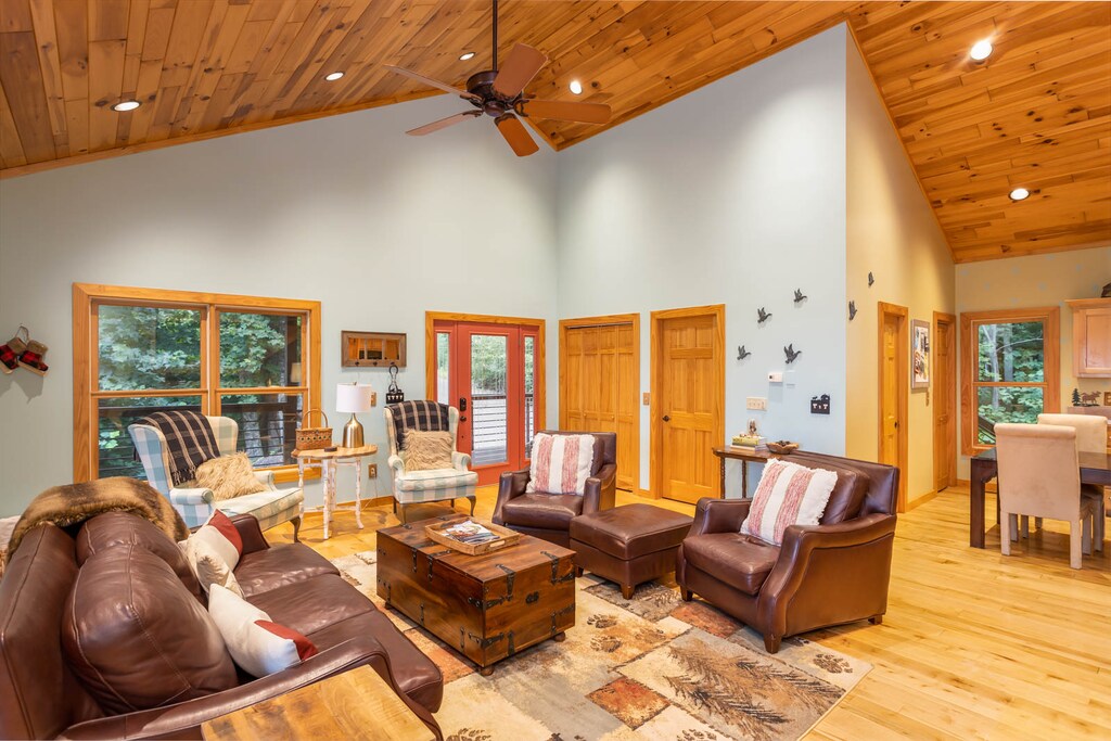 Welcome to Hidden Hideaway