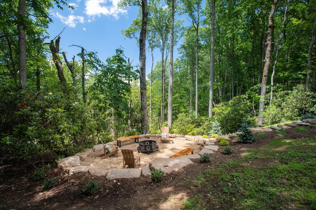 Custom Build Circular Stone Fire Pit Area