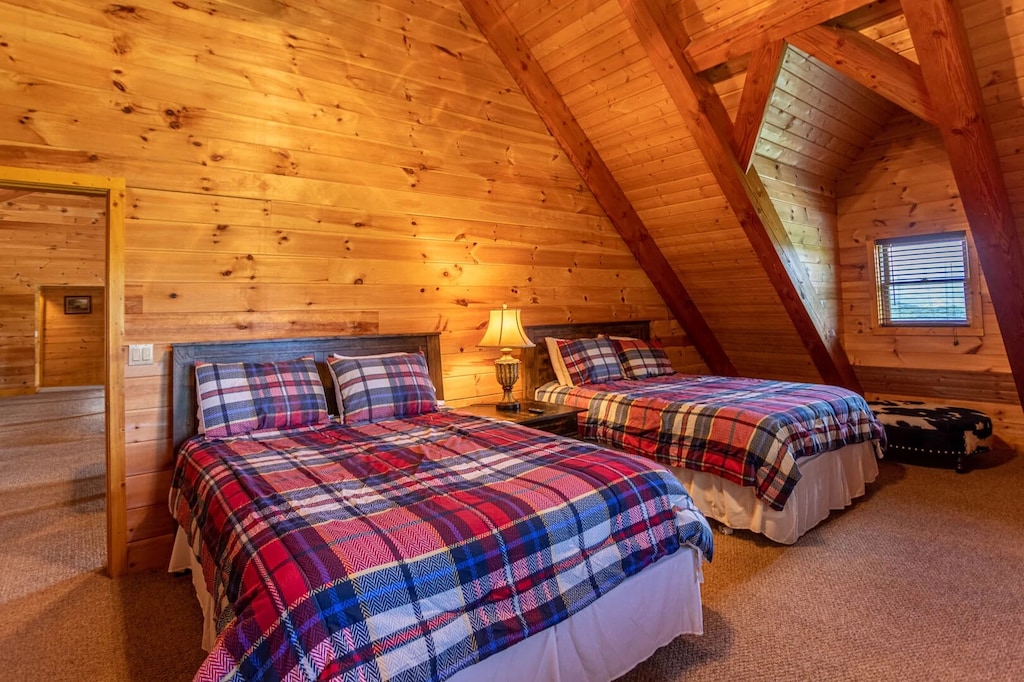 Upstairs Queen Bedroom