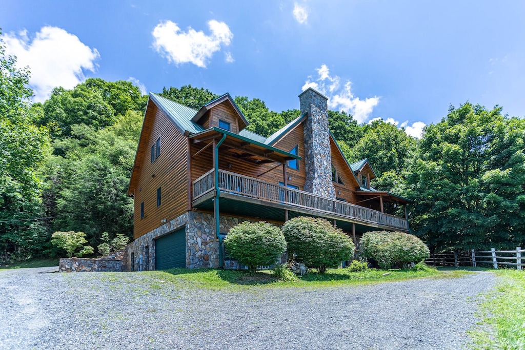 Plenty of Space for a Full House