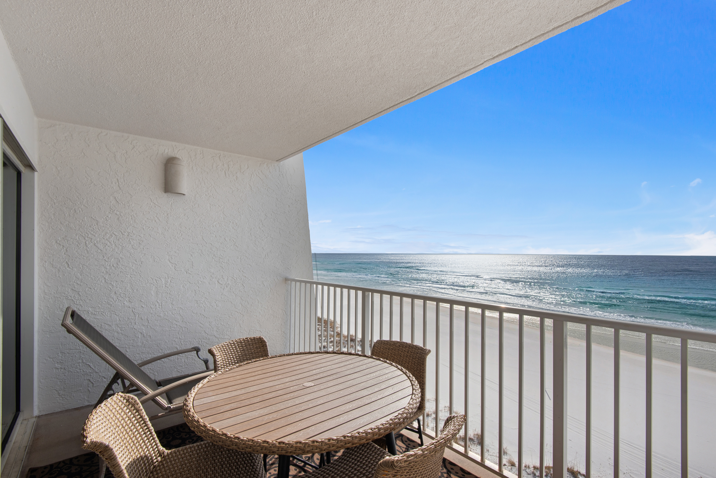 Beach House 502D balcony