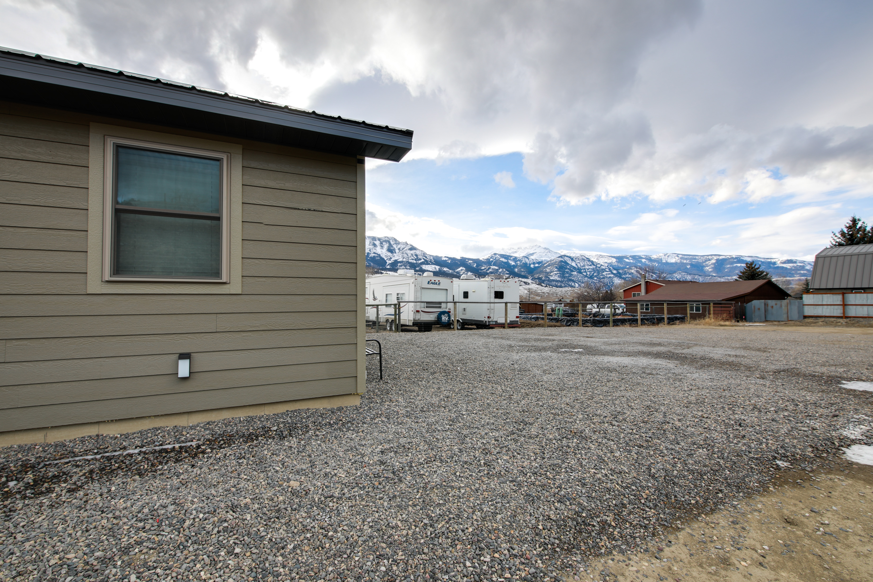 Cozy Gardiner Home < 1 Mi to Yellowstone!