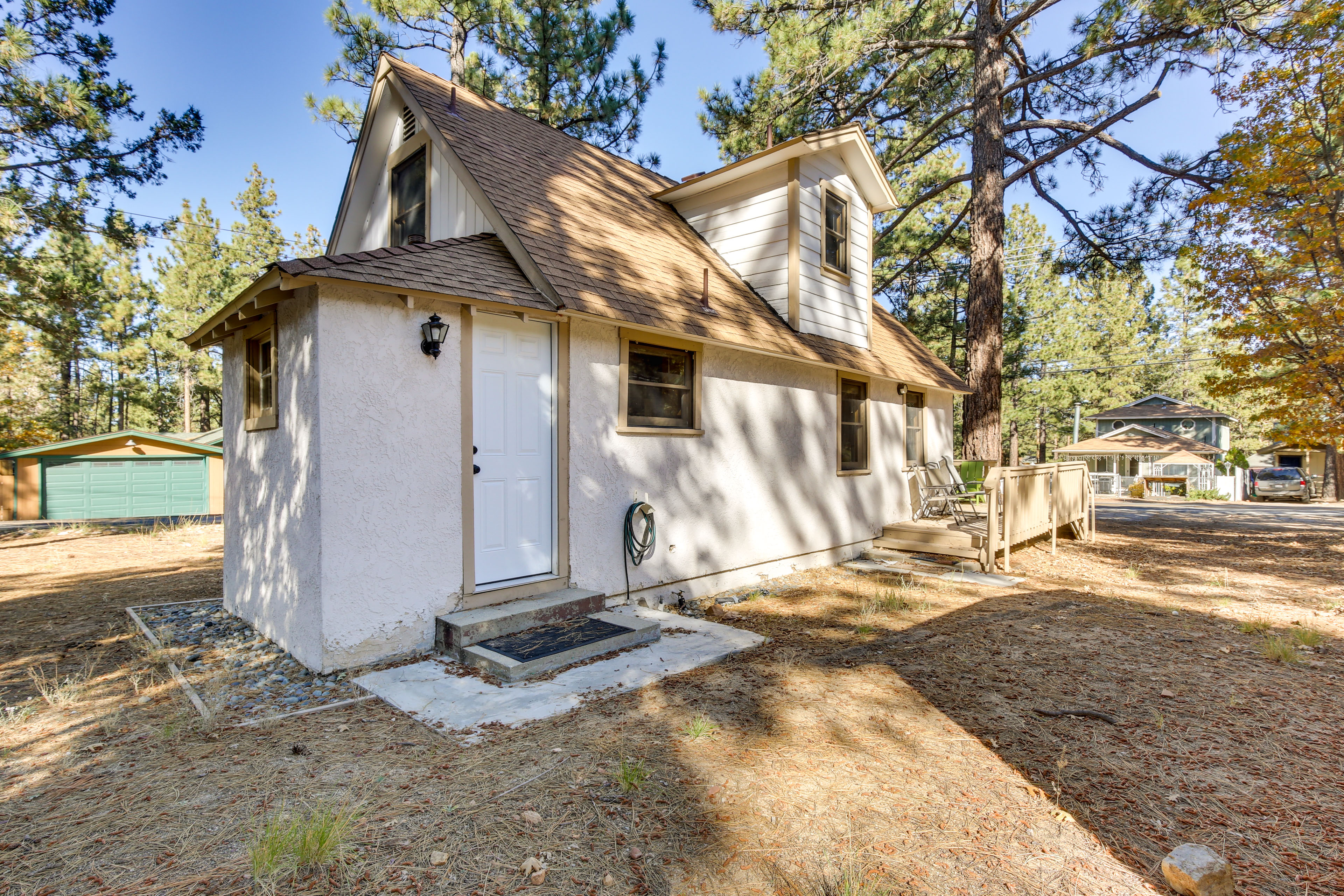 Property Image 2 - Sugarloaf Vacation Rental ~ 7 Mi to Big Bear Lake!