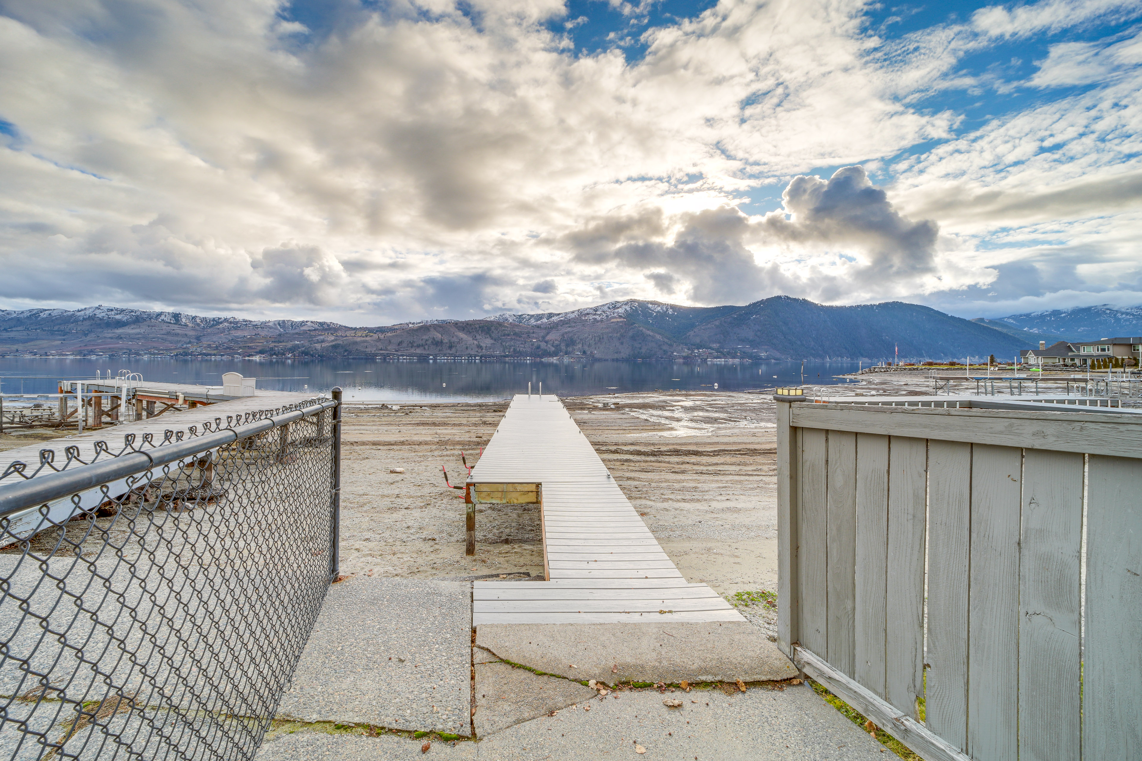 Property Image 2 - Manson Lake House w/ Grill: Steps to Lake Chelan!