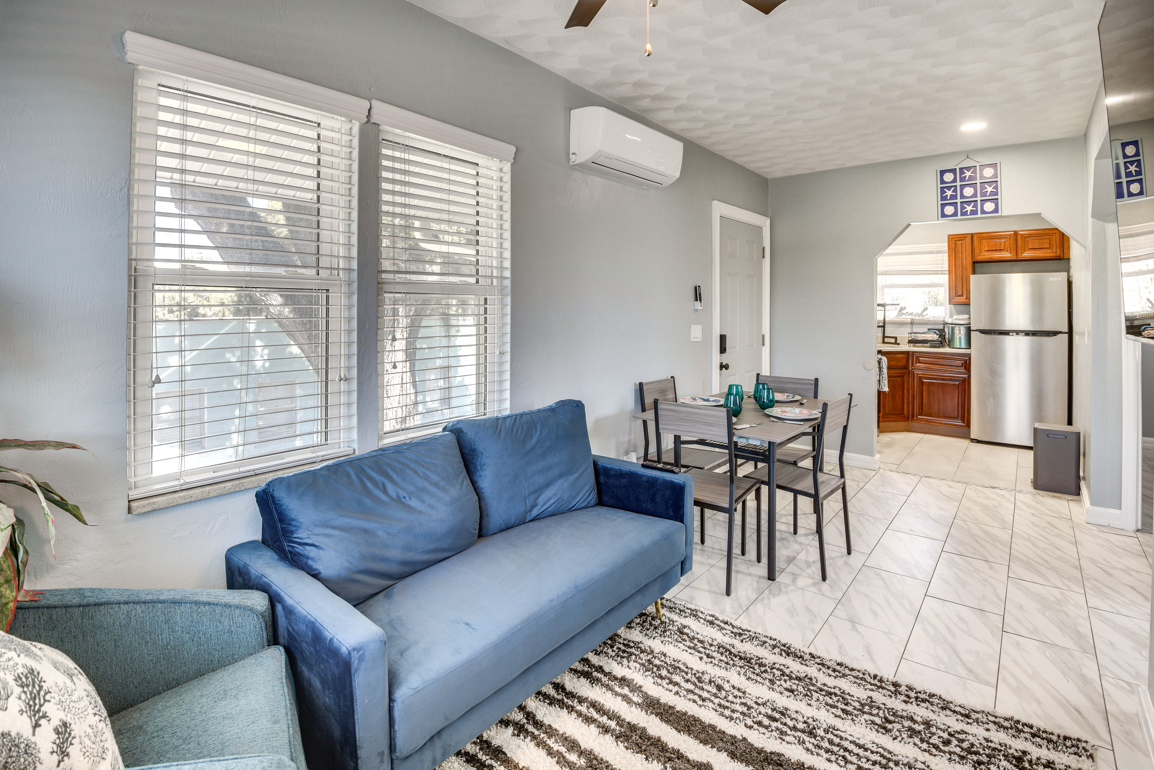 Central Daytona Beach Apt < 1 Mi to Beach St!