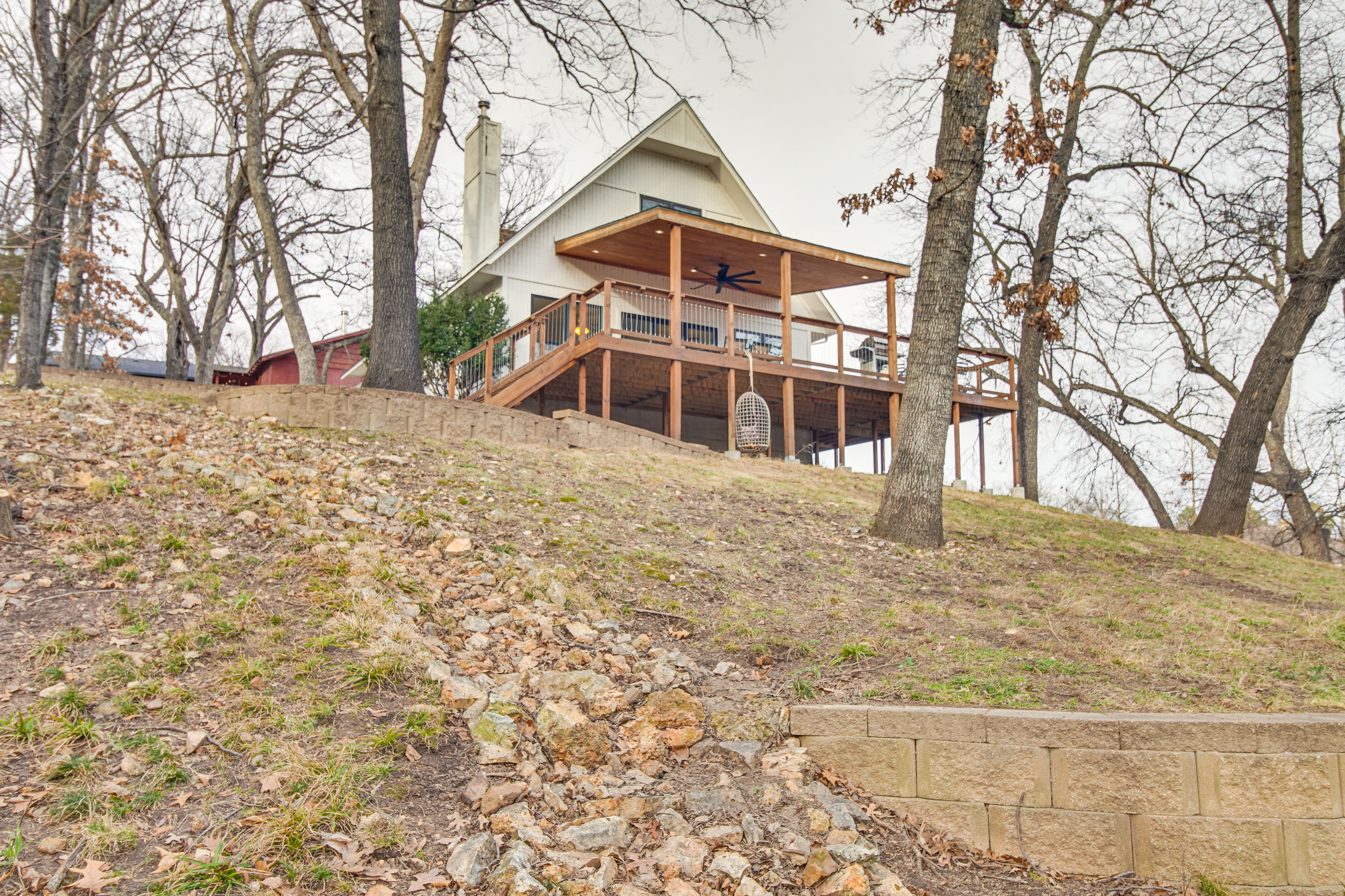 Property Image 2 - Monkey Island Home w/ Wraparound Deck & Kayaks