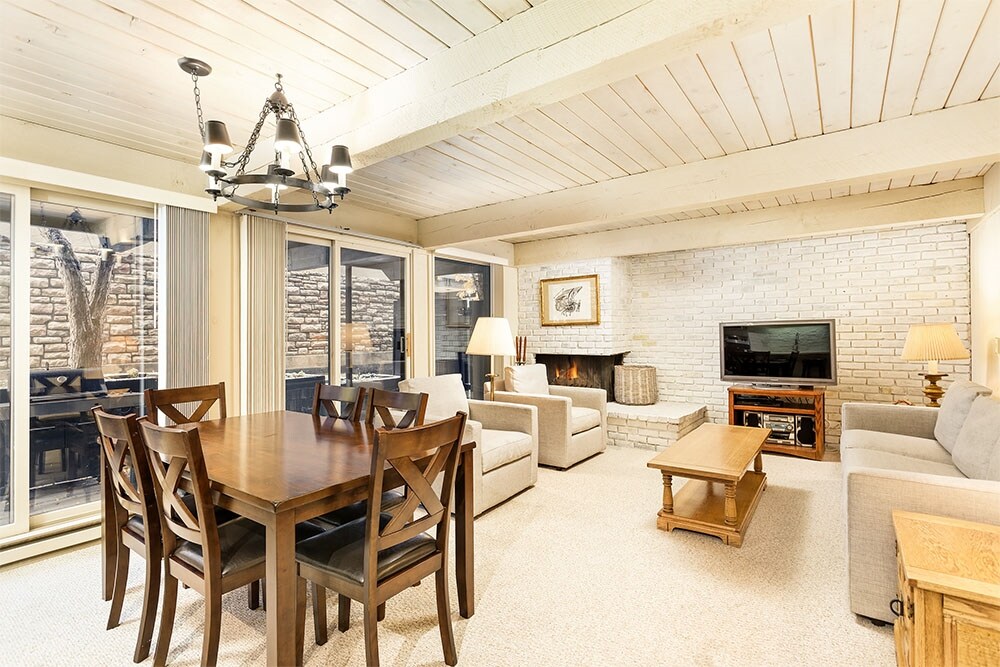 Property Image 2 - Chateau Roaring Fork 37, Condo with Fireplaces & BBQ on the Deck, 4 Blocks to Town