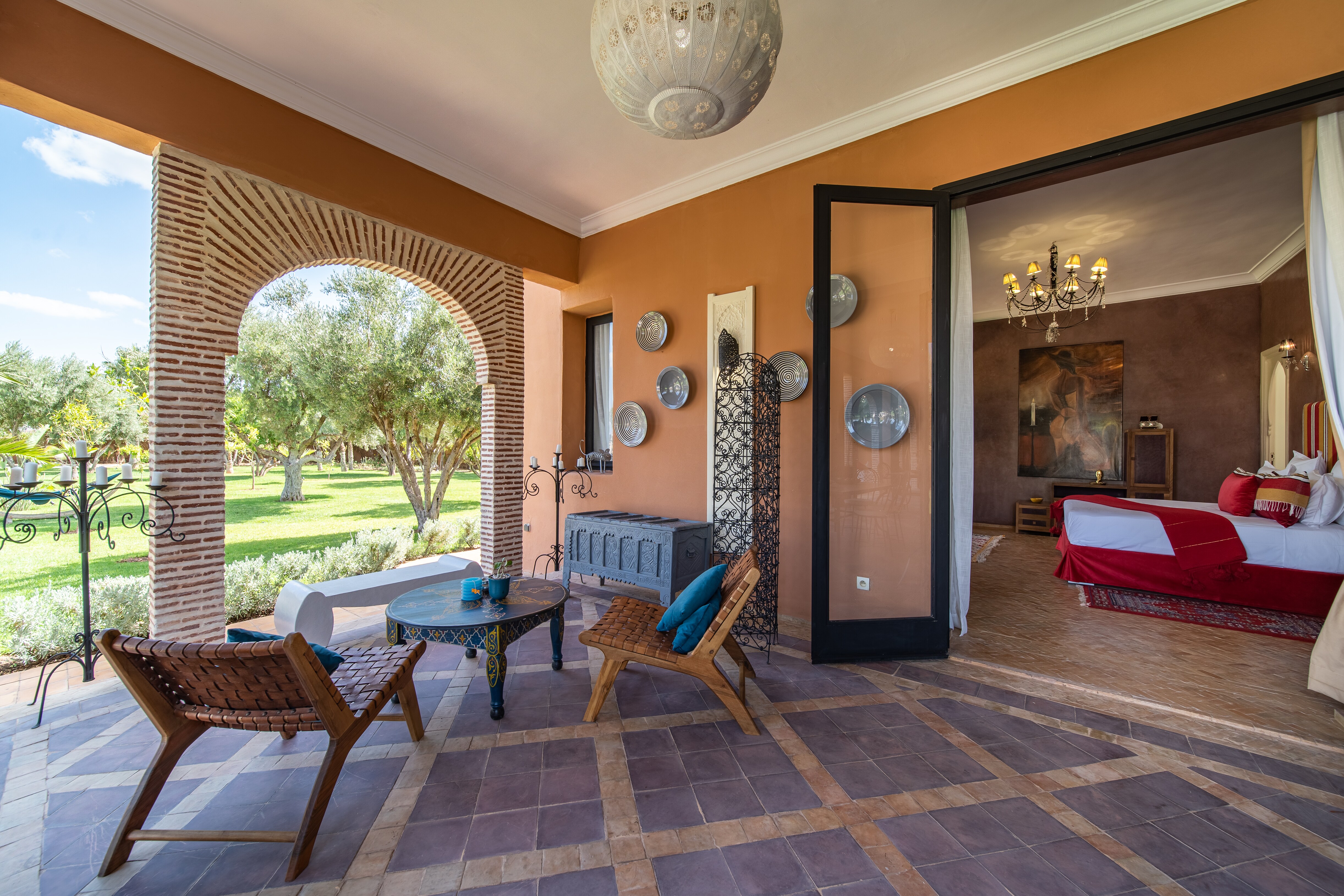 Villa with heated pool breakfast included - by feelluxuryholidays