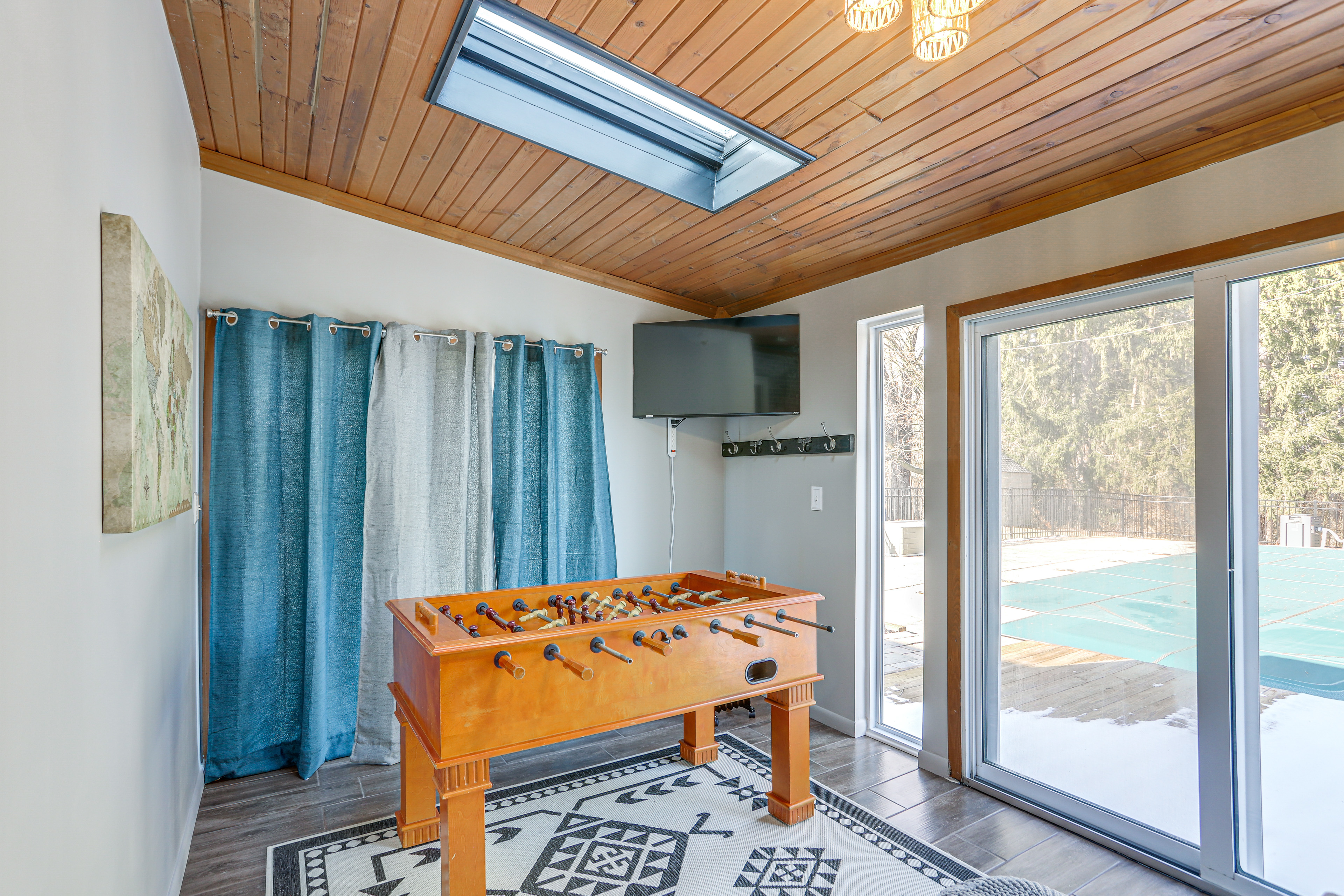 Cozy Tiffin House w/ Private Pool: 1 Mi to Town!