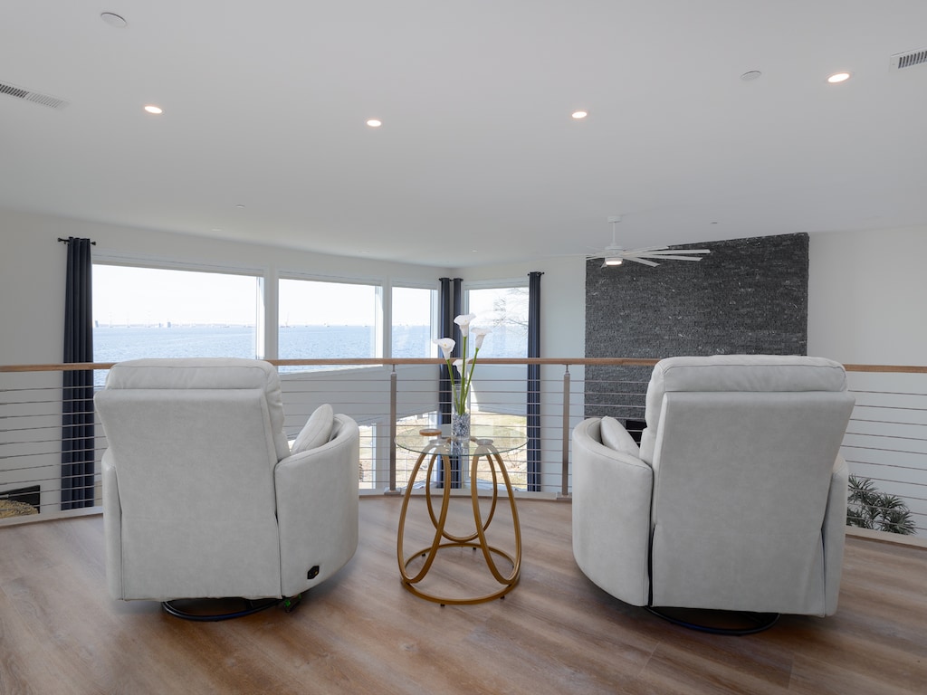 03-Upper Level40