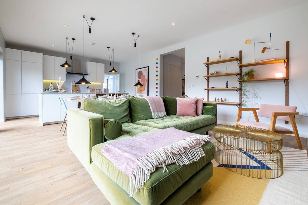 Large & comfy L-shaped sofa