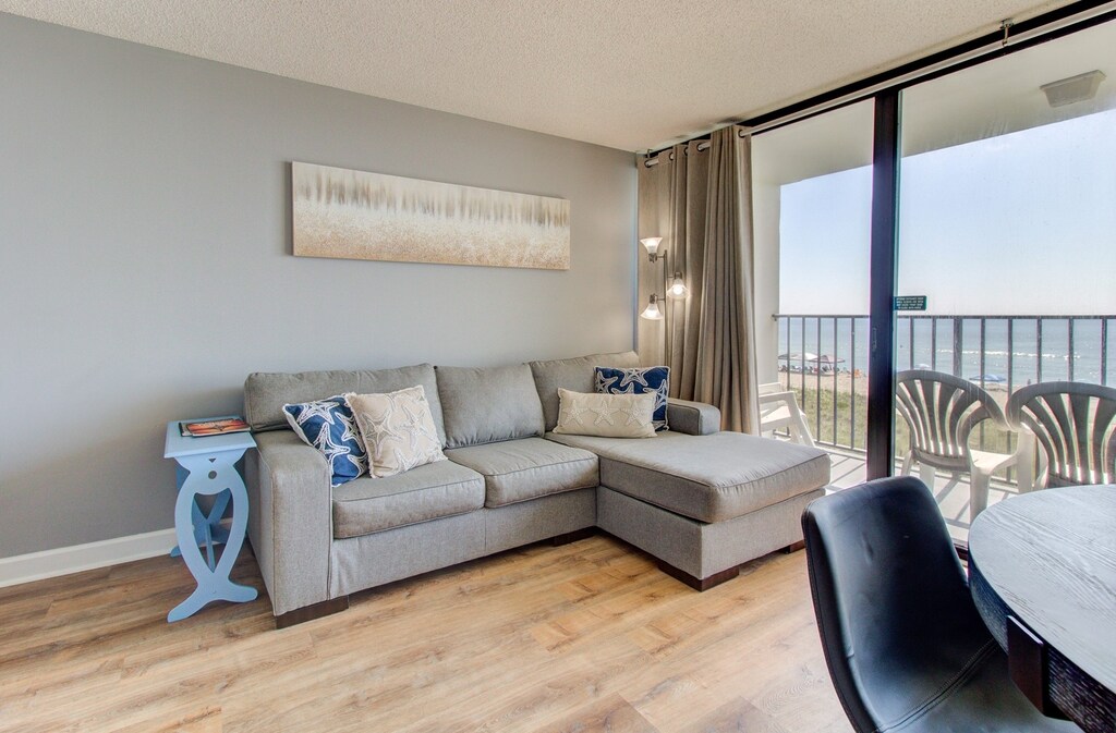 Atlantic Towers 309-print-003-025-Main Living Area-4200x2761-300dpi