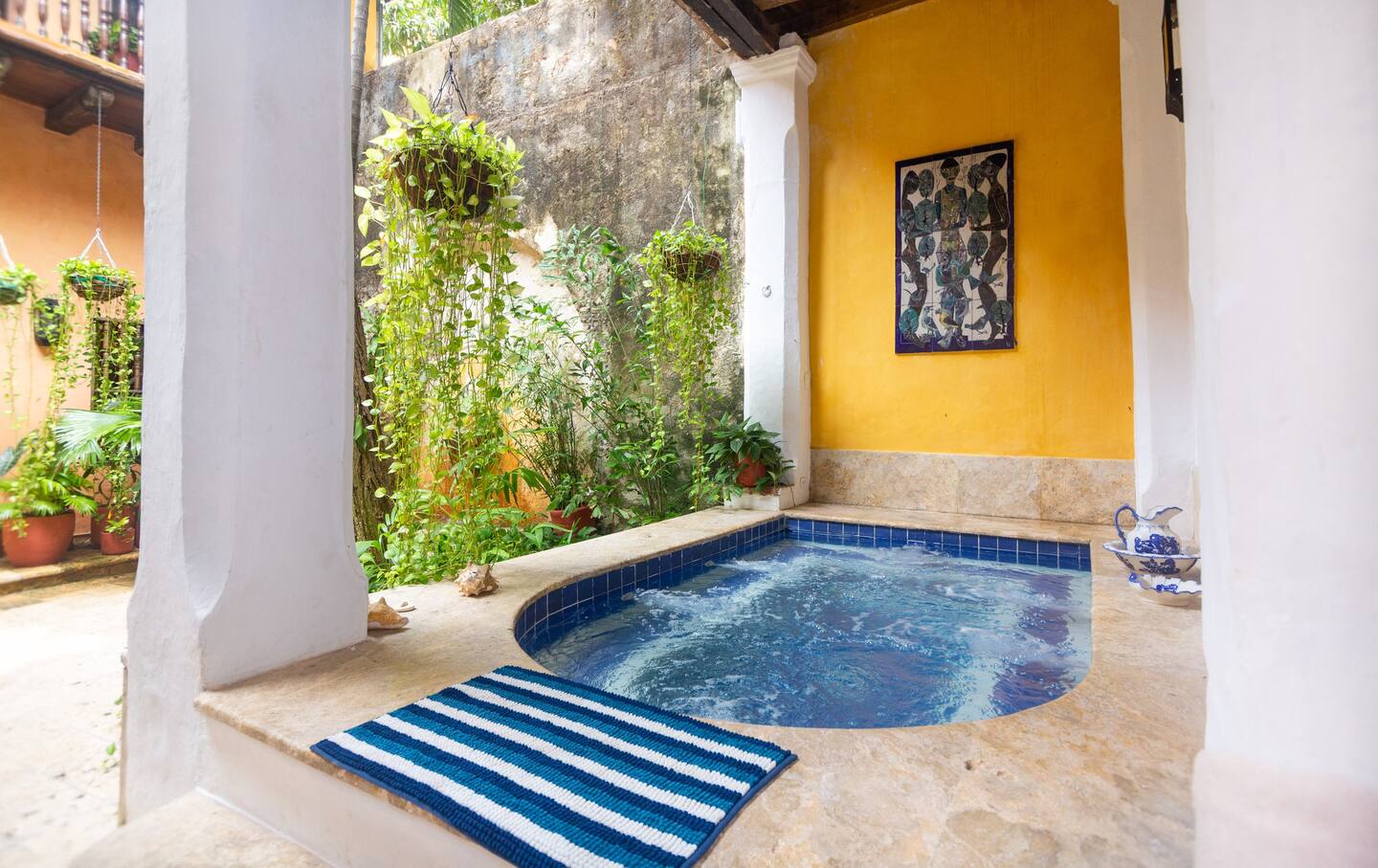 Property Image 2 - 4cb4-1 Old colonial house In the Historic Center With pool breakfast and Wifi
