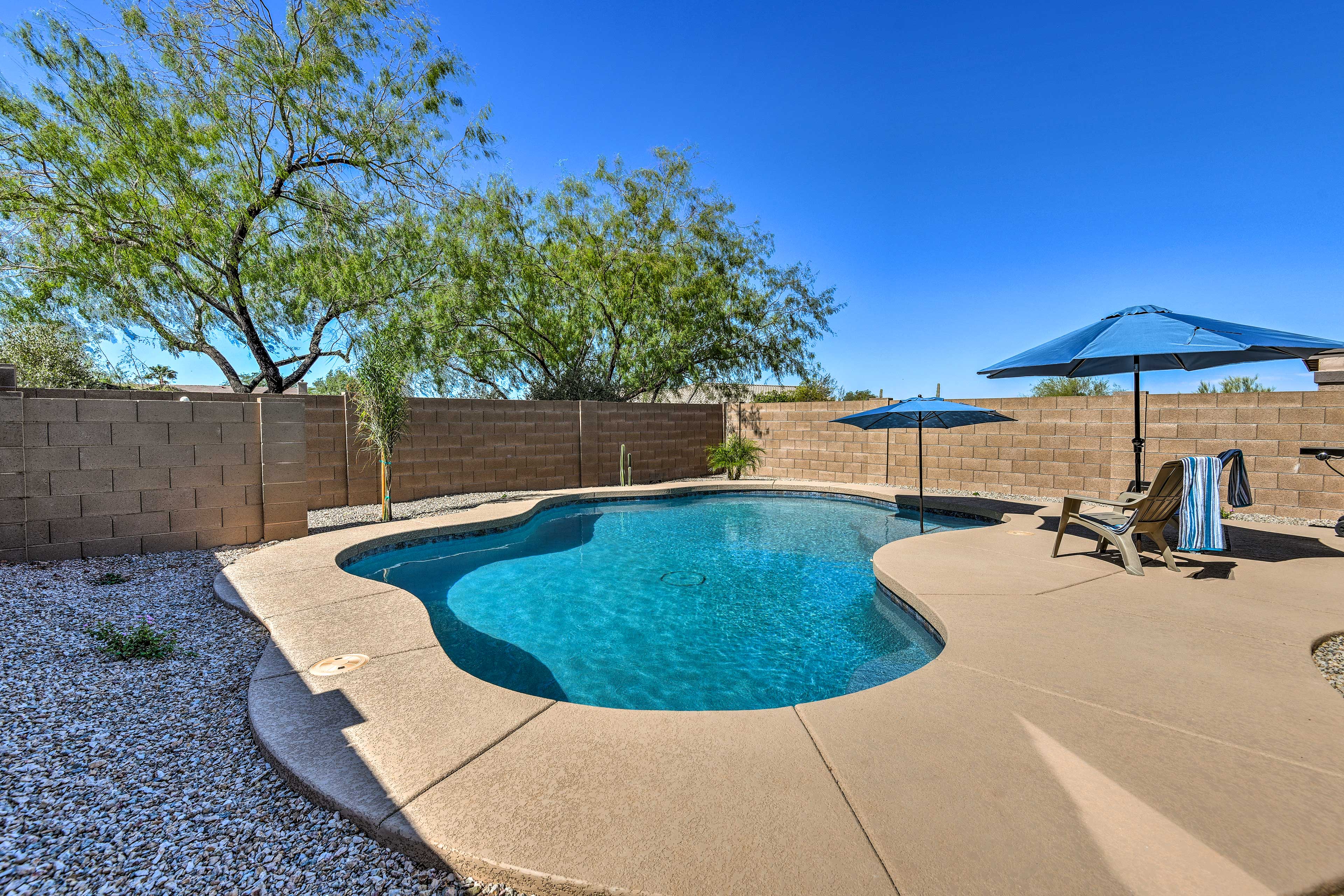 Gold Canyon Retreat w/ Superstition Mountain Views