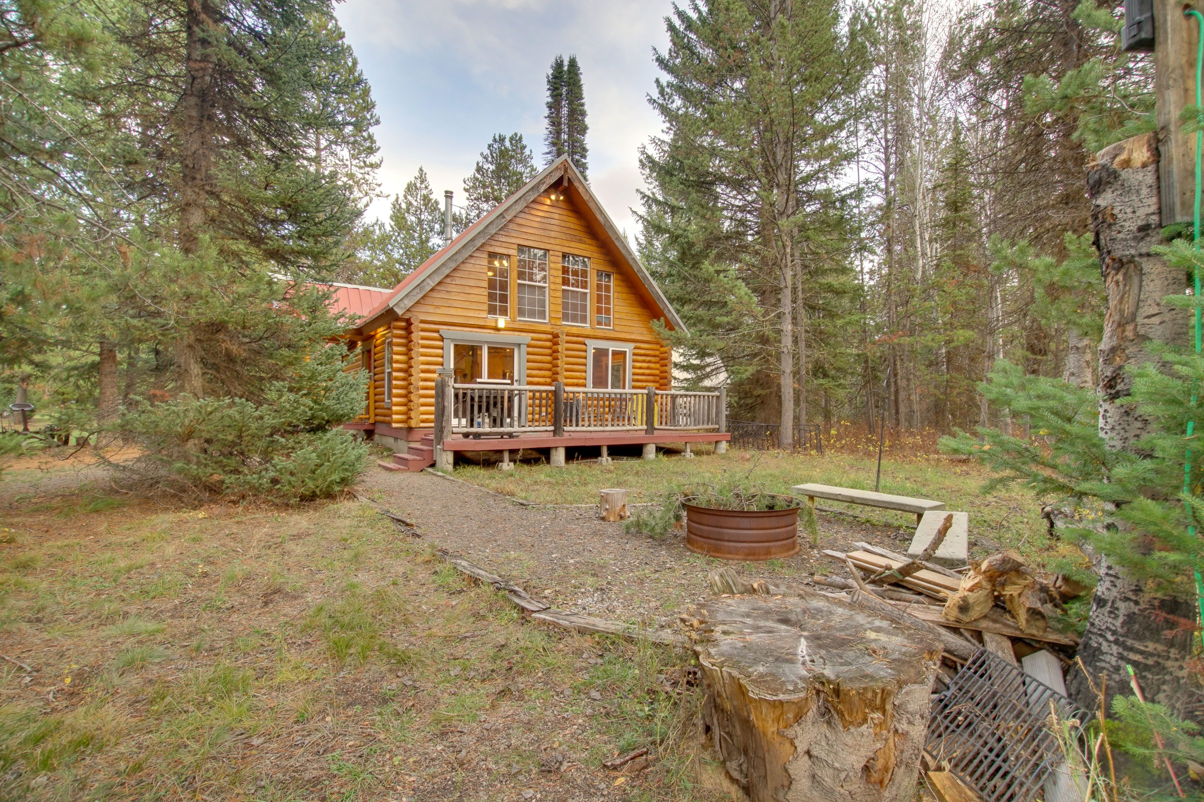 Property Image 1 - Donnelly Cabin w/ Private Deck: Near Lake Cascade!