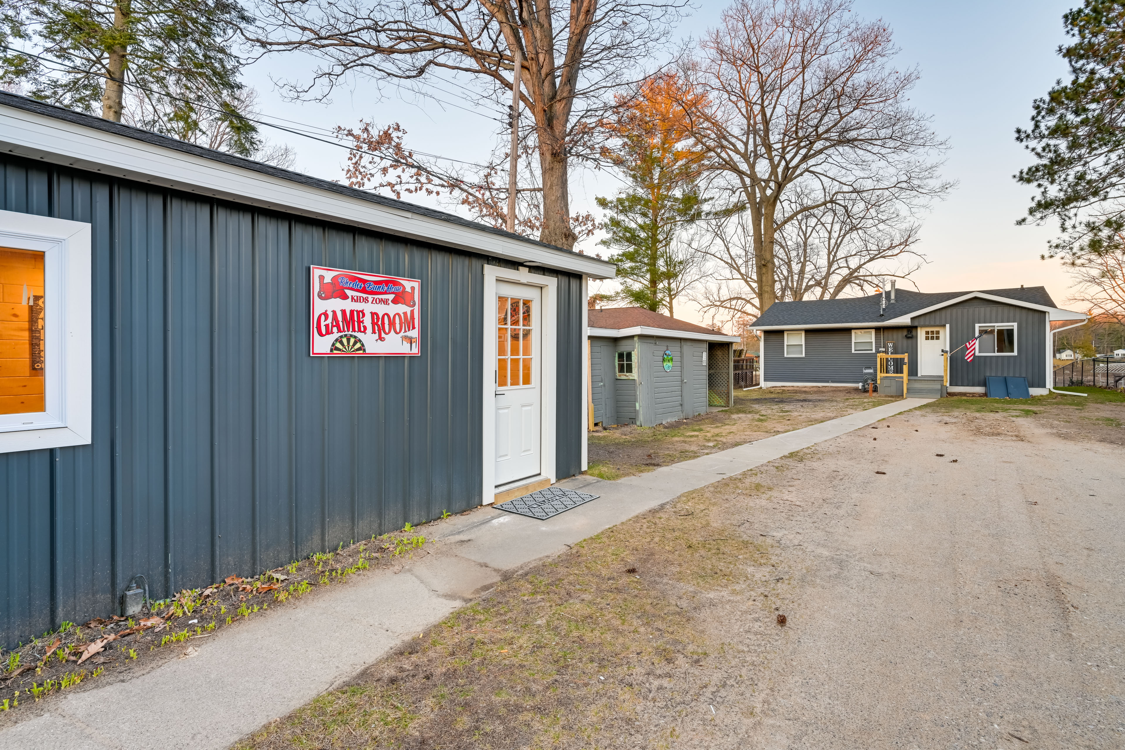 Riverfront Michigan Cottage w/ Fire Pit & Kayaks!